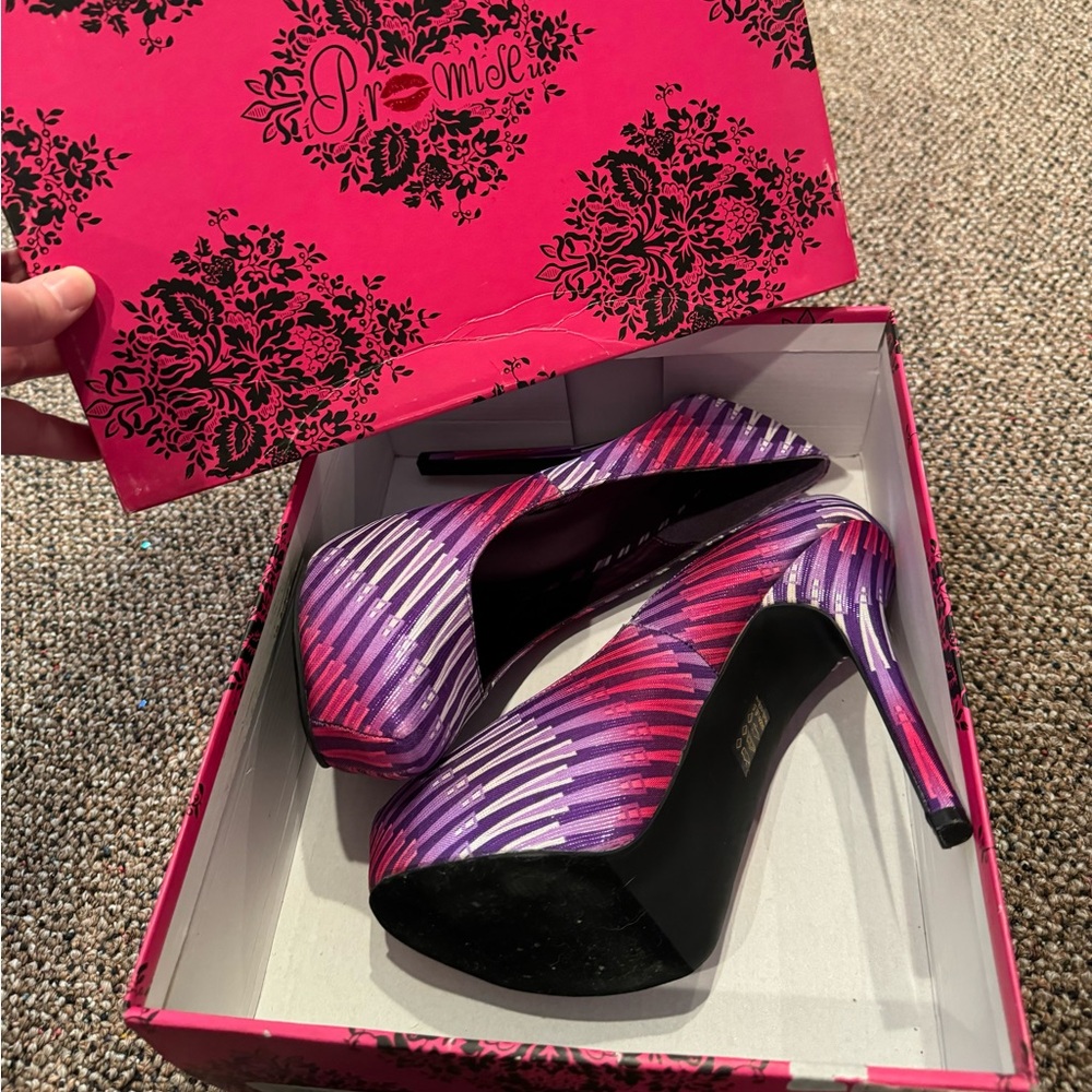 Women’s Promise U purple/pink Stripped High Heel Shoes
